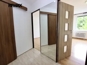 Pronájem bytu 3+kk, Loděnice, Za GZ, 64 m2