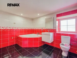 Prodej rodinného domu, Pernarec, 220 m2