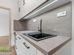 Pronájem bytu 2+kk, Uherské Hradiště - Mařatice, Sokolovská, 42 m2