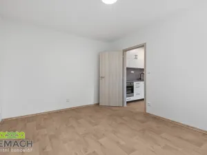 Pronájem bytu 2+kk, Uherské Hradiště - Mařatice, Sokolovská, 42 m2