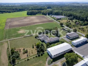 Prodej komerční nemovitosti, Chropyně - Plešovec, 740 m2