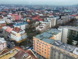 Pronájem bytu 3+1, Plzeň, Guldenerova, 78 m2