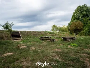 Prodej zahrady, Uherský Ostroh - Ostrožské Předměstí, Dlouhá, 1689 m2
