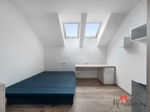 Prodej rodinného domu, Pozořice, U školy, 466 m2