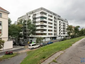 Pronájem bytu 1+kk, Praha - Žižkov, Kališnická, 32 m2