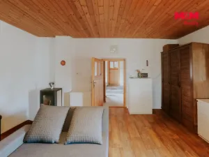 Prodej rodinného domu, Kadov - Lnářský Málkov, 250 m2