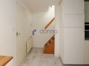 Pronájem bytu 1+1, Praha, K vodojemu, 58 m2