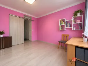 Prodej bytu 2+1, Plzeň - Jižní Předměstí, Kardinála Berana, 60 m2