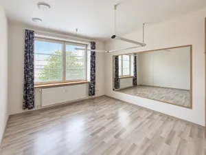 Pronájem kanceláře, Hradec Králové, Kollárova, 116 m2
