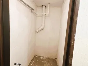 Prodej bytu 3+1, Odolena Voda - Dolínek, Náměstí Vítězslava Hálka, 77 m2