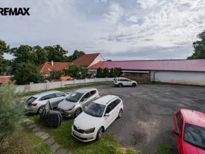 Prodej bytu 3+1, Odolena Voda - Dolínek, Náměstí Vítězslava Hálka, 77 m2
