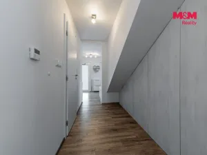 Prodej rodinného domu, Karlovy Vary - Stará Role, Slezská, 131 m2