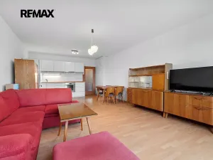 Pronájem bytu 2+kk, Plzeň, Waltrova, 62 m2