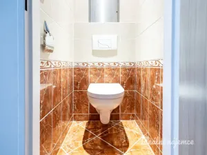Pronájem bytu 2+kk, Praha, Na Komořsku, 45 m2