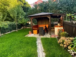 Prodej atypického bytu, Teplice, Ruská, 139 m2