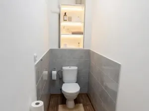 Prodej atypického bytu, Teplice, Ruská, 139 m2