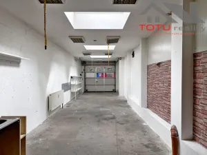Pronájem garáže, Jaroměř, Hradecká, 45 m2