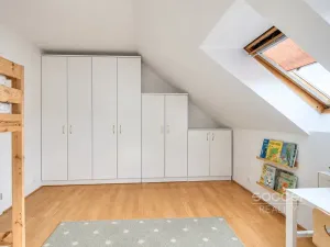 Pronájem bytu 2+1, Praha - Střížkov, Habartická, 63 m2