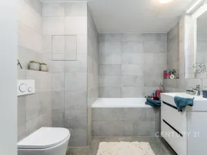 Pronájem bytu 2+kk, Praha - Hostivař, 47 m2