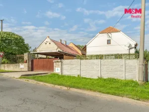 Prodej rodinného domu, Klobuky - Kobylníky, 204 m2