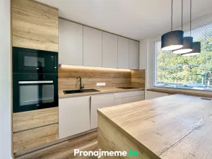 Pronájem bytu 3+1, Znojmo, U Lesíka, 71 m2