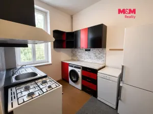 Prodej bytu 2+1, Opava - Předměstí, Komenského, 78 m2