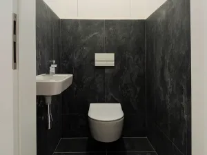 Pronájem bytu 1+kk, Brno, Komárovská, 28 m2