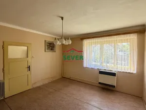 Prodej rodinného domu, Křesín - Levousy, 241 m2