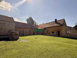 Prodej rodinného domu, Křesín - Levousy, 241 m2
