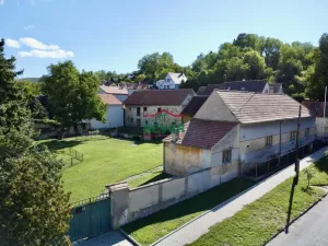Prodej rodinného domu, Křesín - Levousy, 241 m2