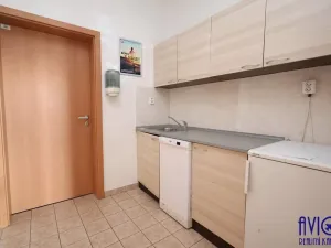 Pronájem kanceláře, Praha - Modřany, Mezi vodami, 400 m2