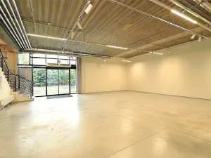 Pronájem obchodního prostoru, Brno, Heršpická, 529 m2