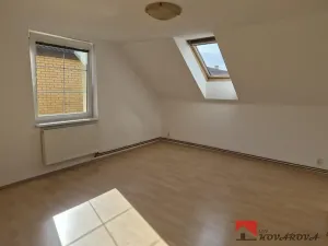 Pronájem bytu 3+1, Kralupy nad Vltavou, Kuzmínova, 60 m2