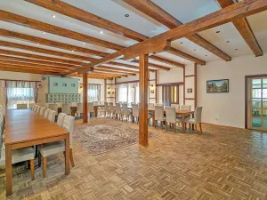 Dražba ubytování, Všechovice, 2500 m2