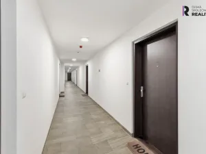 Pronájem bytu 1+kk, Praha - Třebonice, Do zahrádek I, 29 m2
