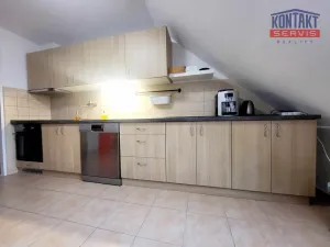 Pronájem bytu 2+1, České Budějovice, Štítného, 63 m2
