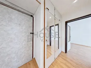 Prodej bytu 2+1, Praha - Černý Most, Cíglerova, 65 m2