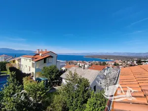Prodej vícegeneračního domu, Njivice, Chorvatsko, 130 m2