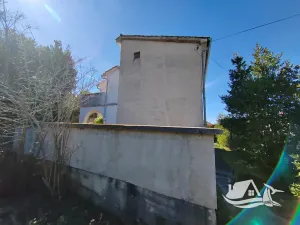 Prodej vícegeneračního domu, Njivice, Chorvatsko, 130 m2