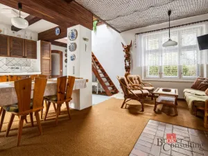 Prodej rodinného domu, Nové Město nad Metují, Lesní, 128 m2