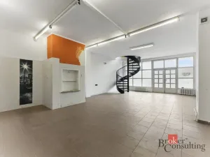 Prodej obchodního prostoru, Žďár nad Sázavou - Žďár nad Sázavou 6, Nádražní, 63 m2