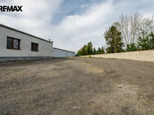 Pronájem skladu, Buřenice, 1400 m2