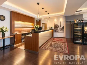 Pronájem restaurace, Plzeň, okres plzeň-město, 245 m2