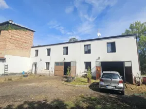Prodej výrobních prostor, Býčkovice - Velký Újezd, 700 m2