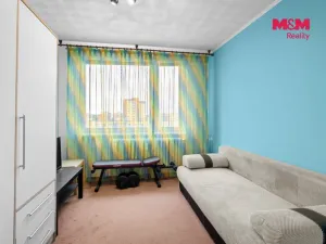 Prodej bytu 3+1, Kladno - Kročehlavy, V Bažantnici, 67 m2
