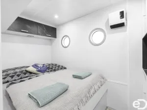 Prodej komerční nemovitosti, České Budějovice, Sokolský ostrov, 70 m2
