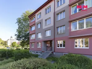 Prodej bytu 1+kk, Aš, Hlavní, 21 m2