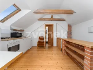 Prodej rodinného domu, Hvozdná, Hlavní, 312 m2