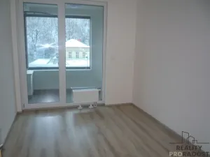 Prodej bytu 2+kk, Praha, Radlická, 42 m2