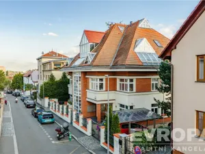 Pronájem bytu 4+kk, Praha - Strašnice, Pod strašnickou vinicí, 113 m2